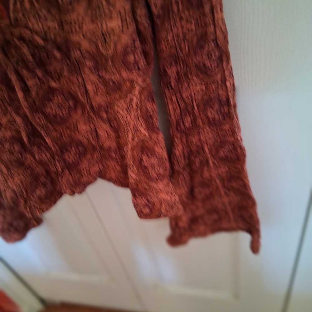 Free People Bohemian Red Patterned Women's Top - Picture 6 of 7